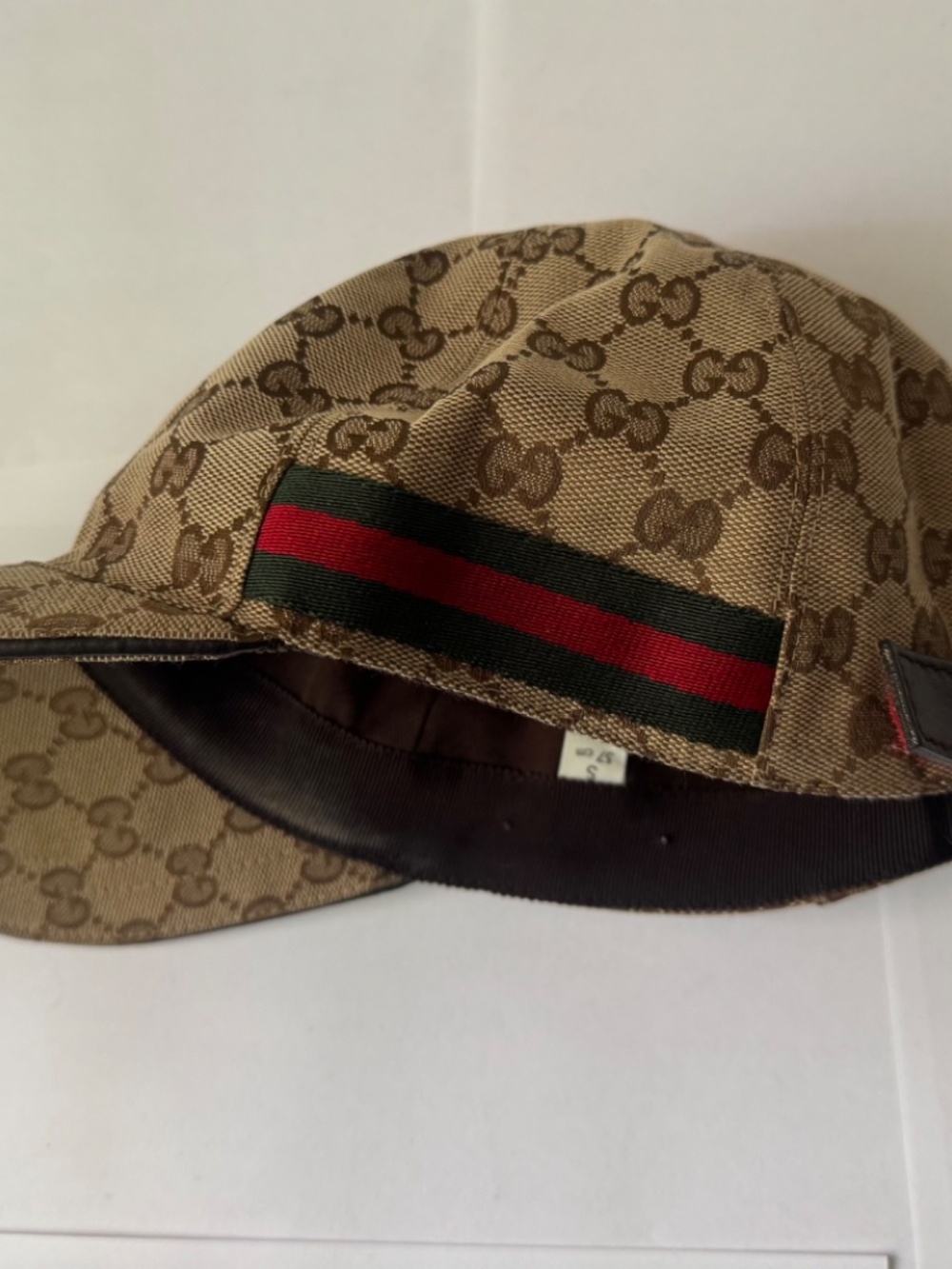 Authenic Gucci hat - Picture 2 of 2